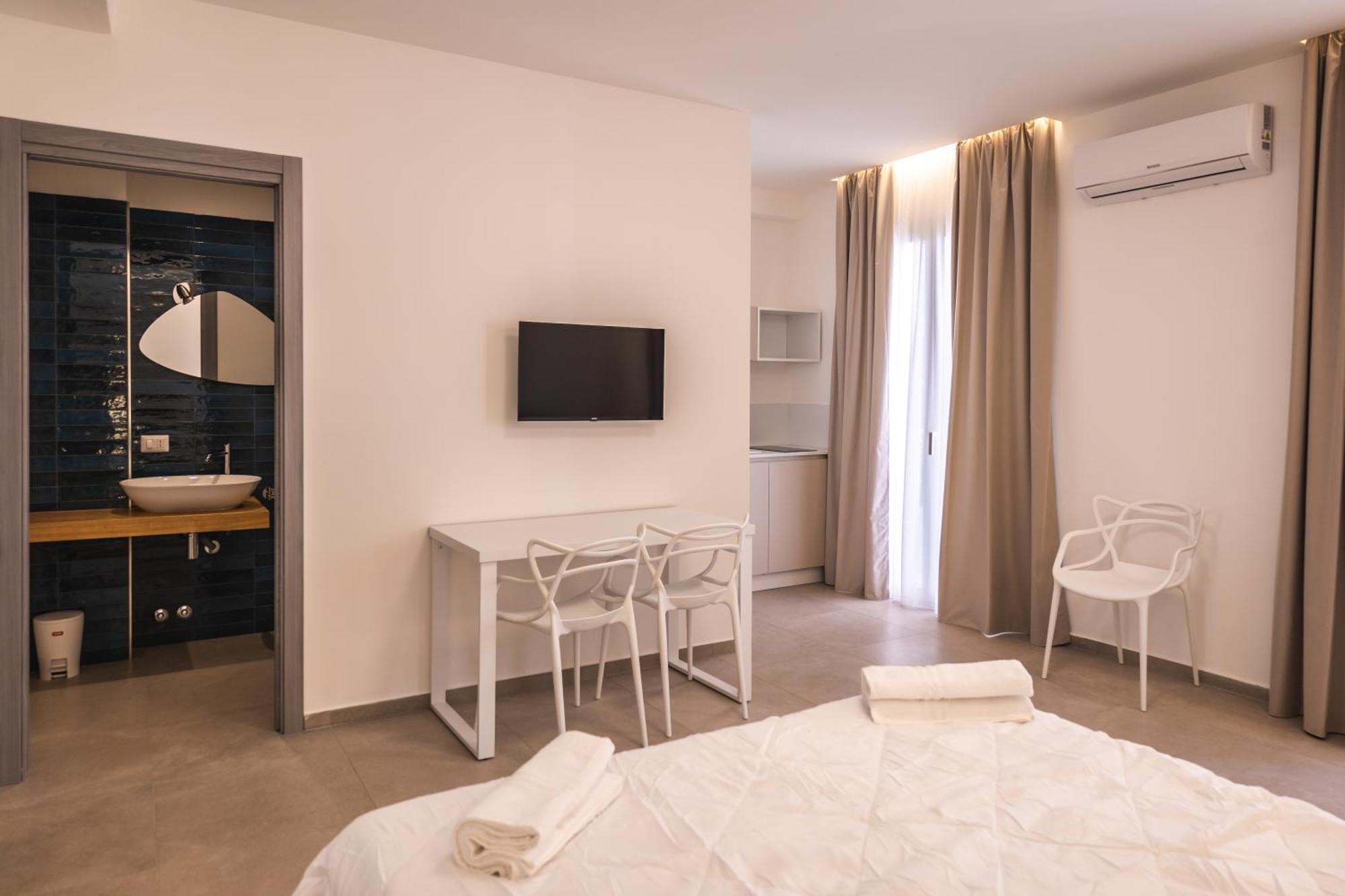 לטויאני Atena Room מראה חיצוני תמונה